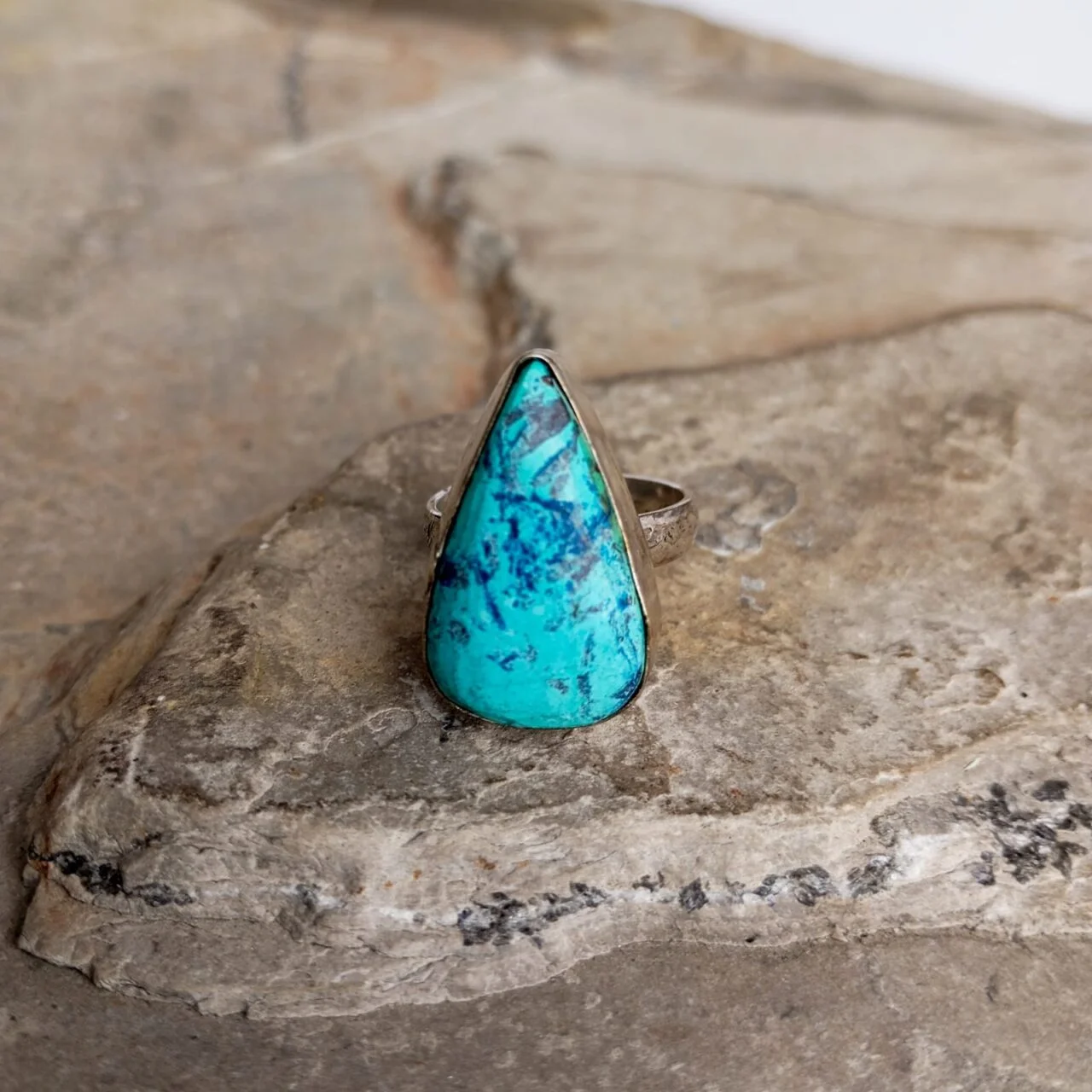 596 anillo con piedra azurita 596