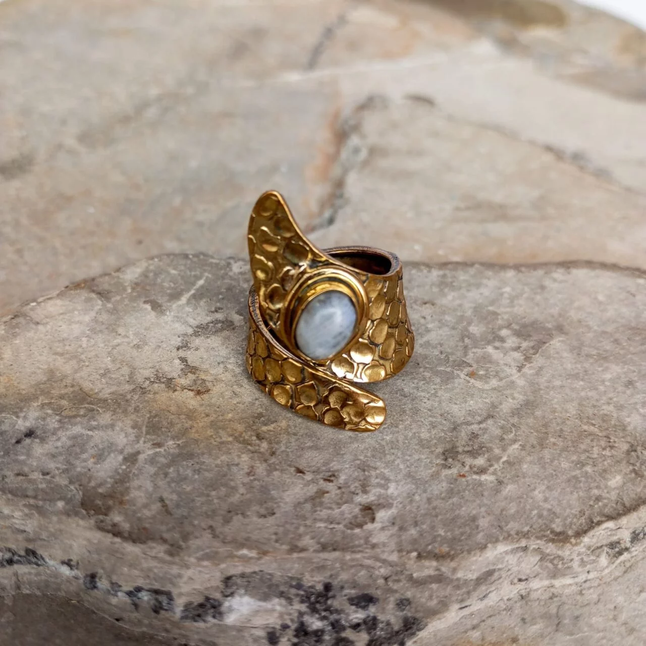 anillo en bronce 343