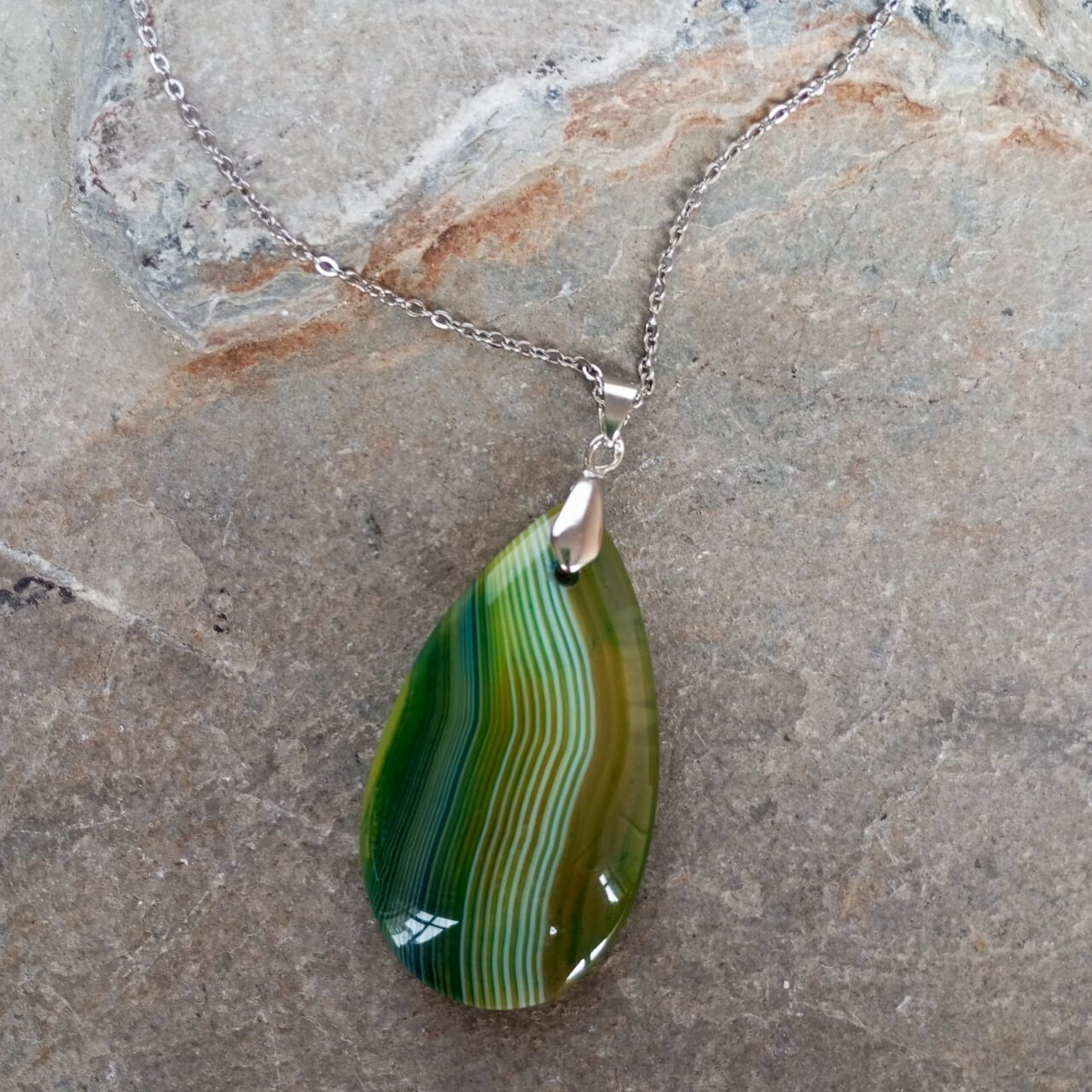 dije en piedra agata de colores 12523