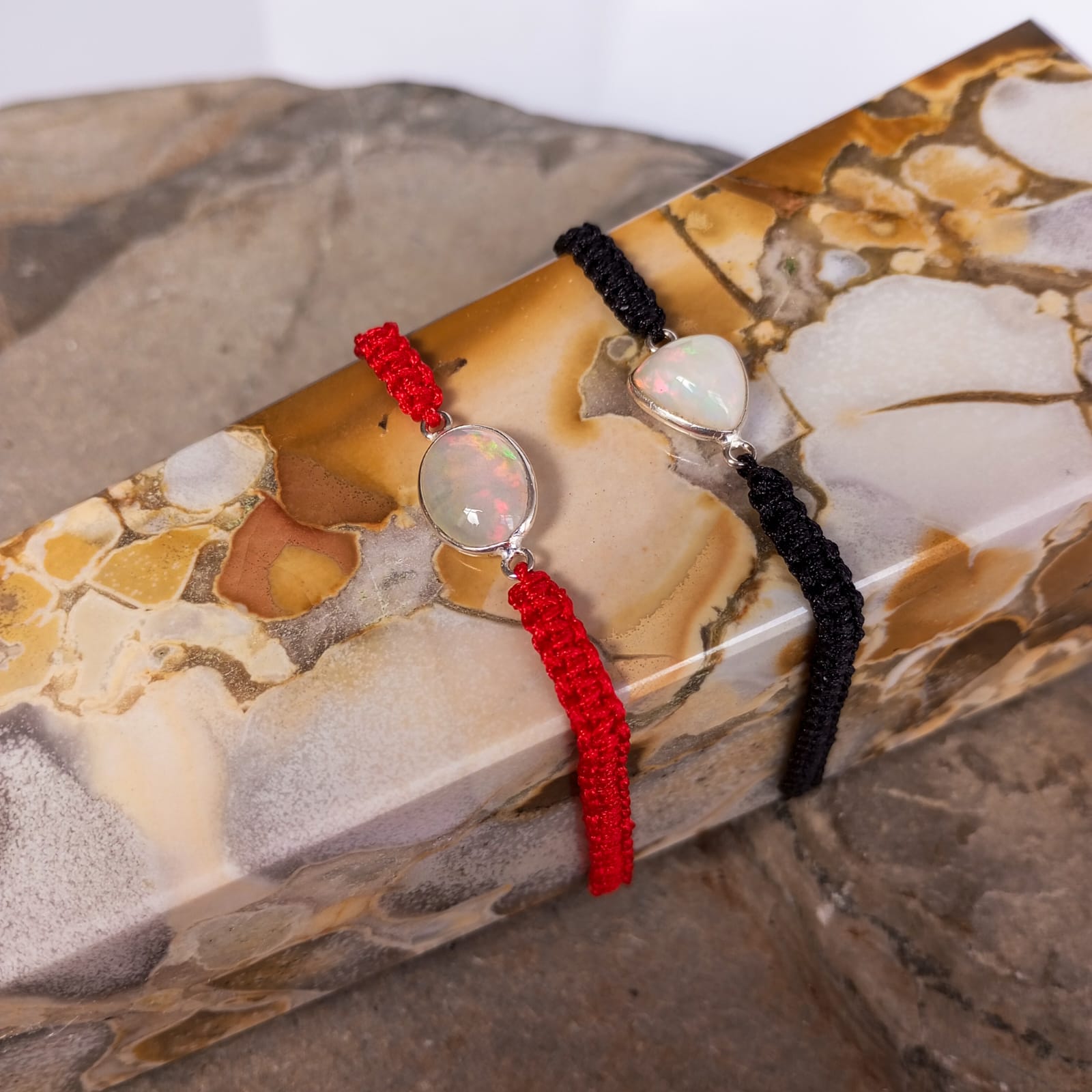Pulseras