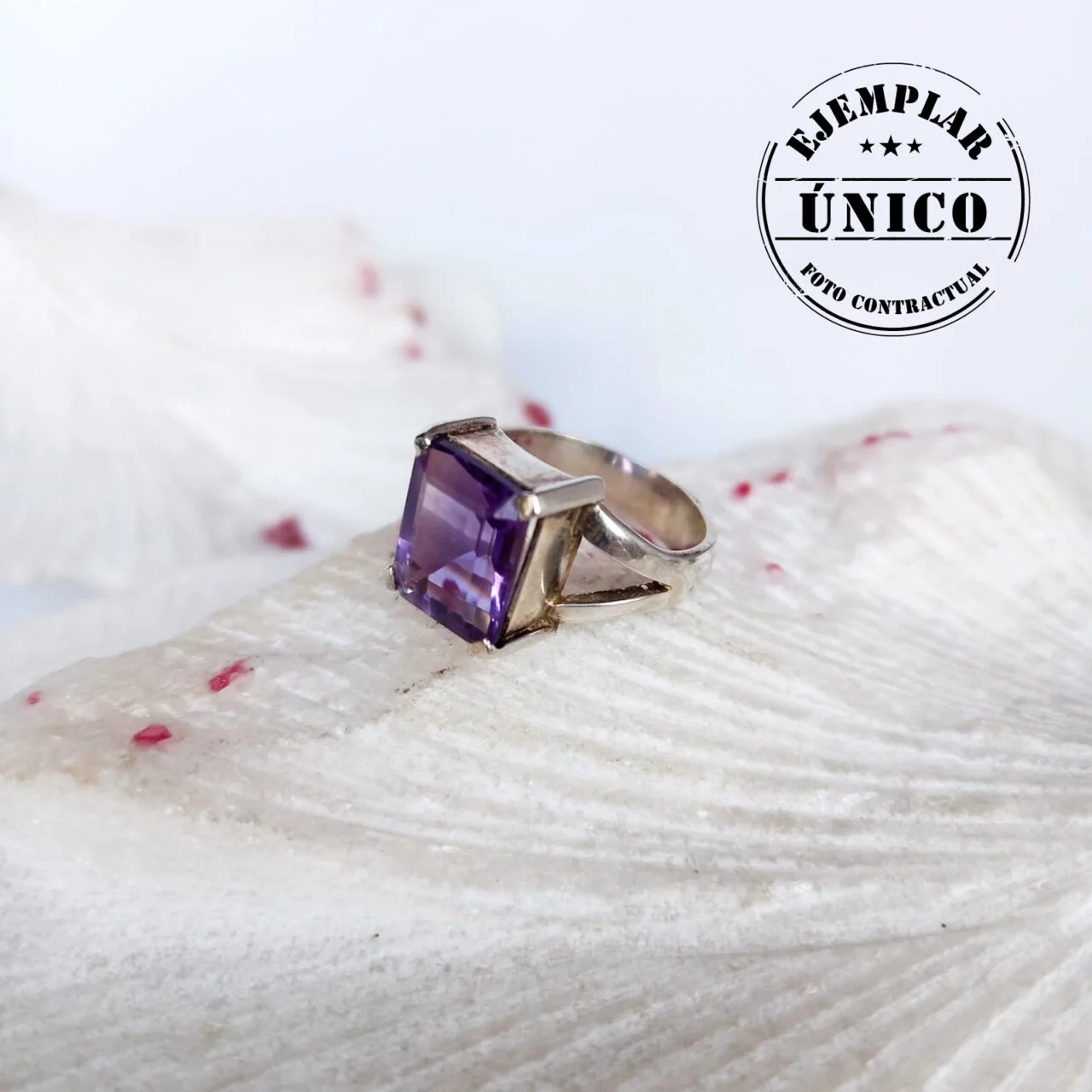 anillo en plata con piedra natural amatista 171