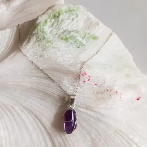 Dije en Plata Tipo Globo con Piedra Amatista