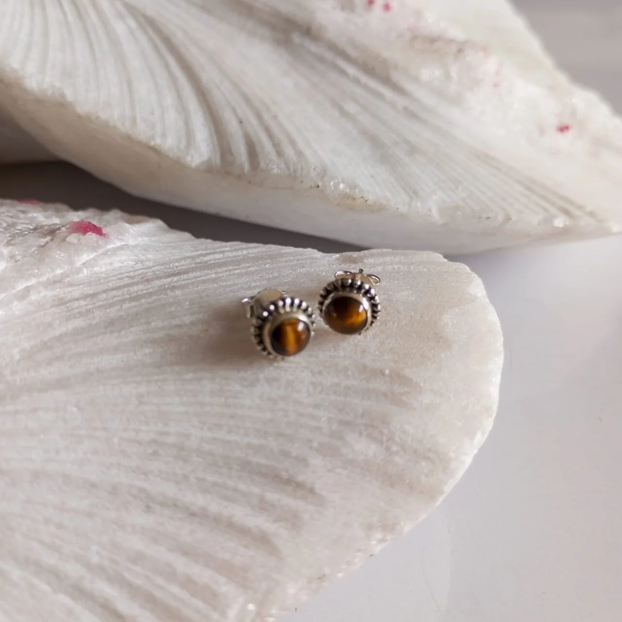 Aretes en Plata con Piedra Ojo de Tigre aretes en plata con piedra ojo de tigre 10208