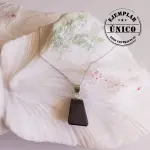 Dije en Plata con Piedra Shungita