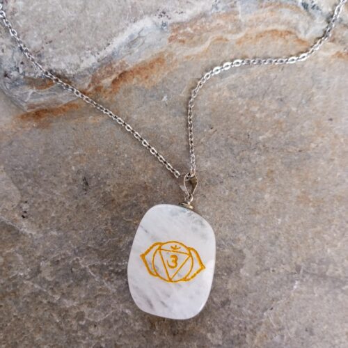 Dije Chakra Ajnya en Cuarzo Blanco
