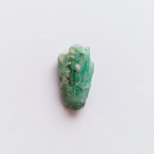 Piedra Esmeralda en Bruto con Inclusión de Pirita