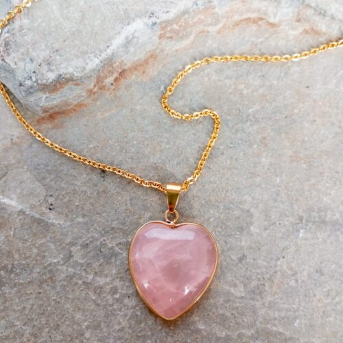 Dije Corazón en Cuarzo Rosa