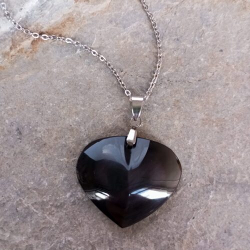 Dije Corazón en Piedra Obsidiana Arcoíris