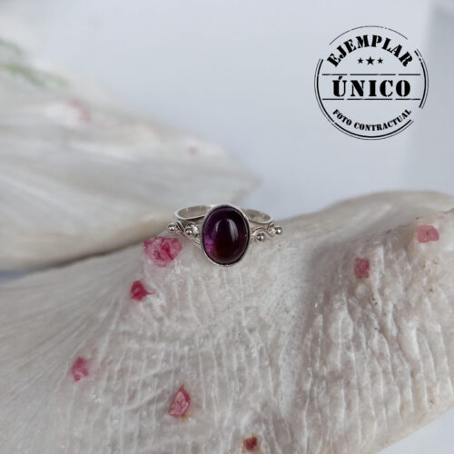 Anillo en Plata con Piedra Amatista