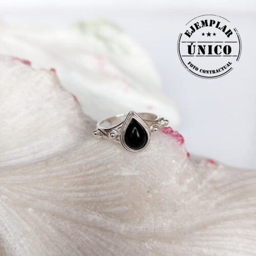 Anillo en Plata con Piedra Ónix