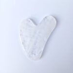 Masajeador Gua Sha en Cuarzo Cristal
