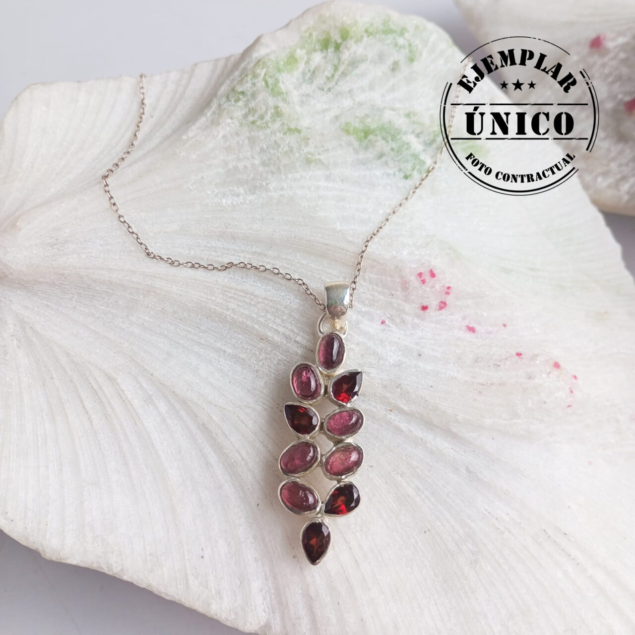 dije en plata con piedra turmalina Productos con sello 2025 132