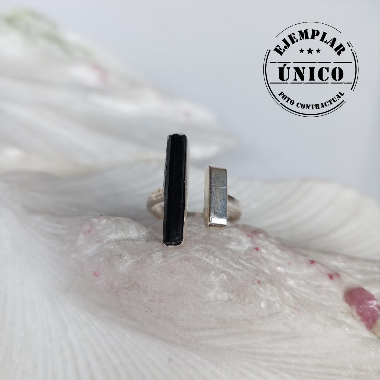 anillo en plata con piedra turmalina Productos con sello 2025 183