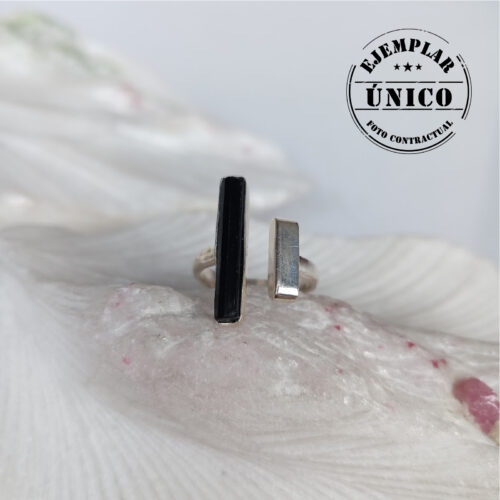 Anillo en Plata con Piedra Turmalina