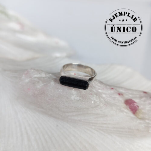 Anillo en Plata con Piedra Turmalina