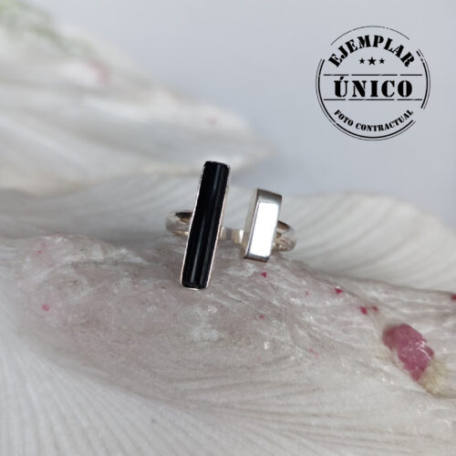 Anillo en Plata con Piedra Turmalina