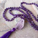 Japa Mala con Piedra Amatista