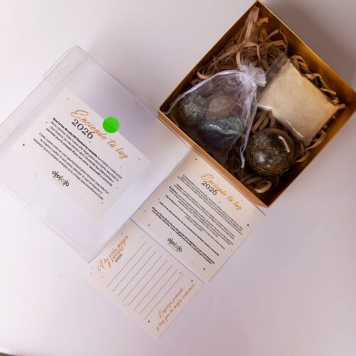 Kit Fin de Año "Enciende tu luz" 2026 (Opción 1 Vela Romero Redonda)