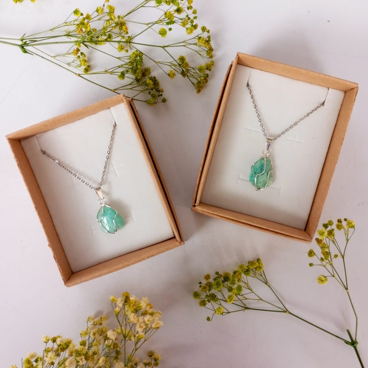 Duo de Dijes Globo con Piedra Amazonita – Duo 1 duo de dijes globo con piedra amazonita duo 1 13251