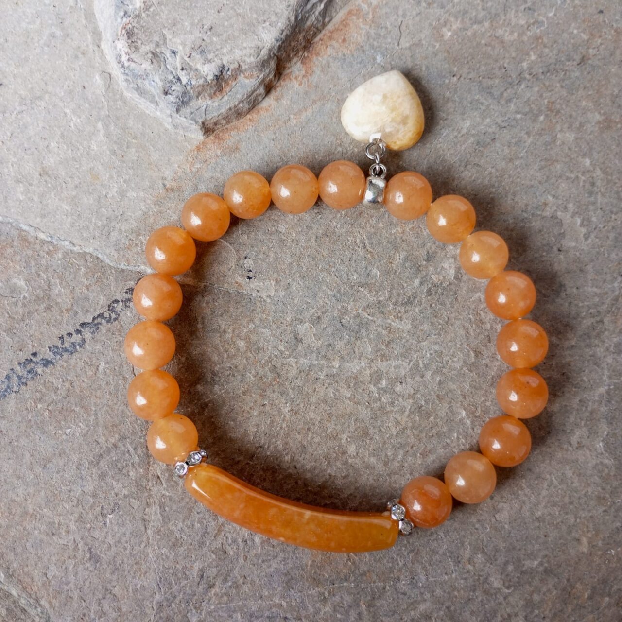 Pulsera en Piedra Aventurina Amarilla Oscura con Placa