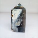 Obelisco en Piedra Ópalo Azul