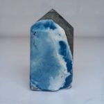 Obelisco en Piedra Ópalo Azul