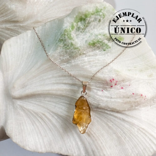 Dije en Plata con Piedra Citrino