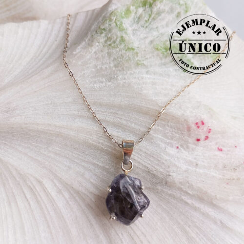 Dije en Plata con Piedra Lolita