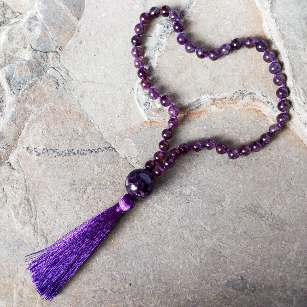 codigo sagrado en piedra amatista 296